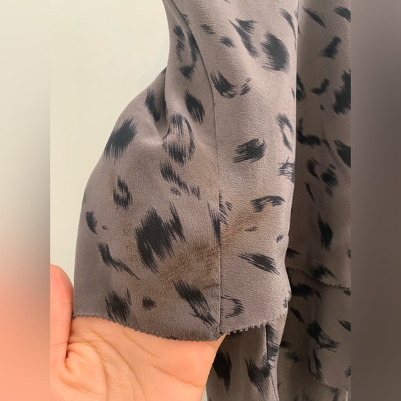 ARITZIA T Babaton 100% Silk ruffled tank top in XS - Picture 5 of 9